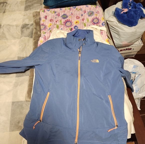 Clothes - Picture 2 of 5